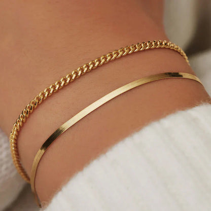 Malin™ | Elegant guldarmband med ormmotiv